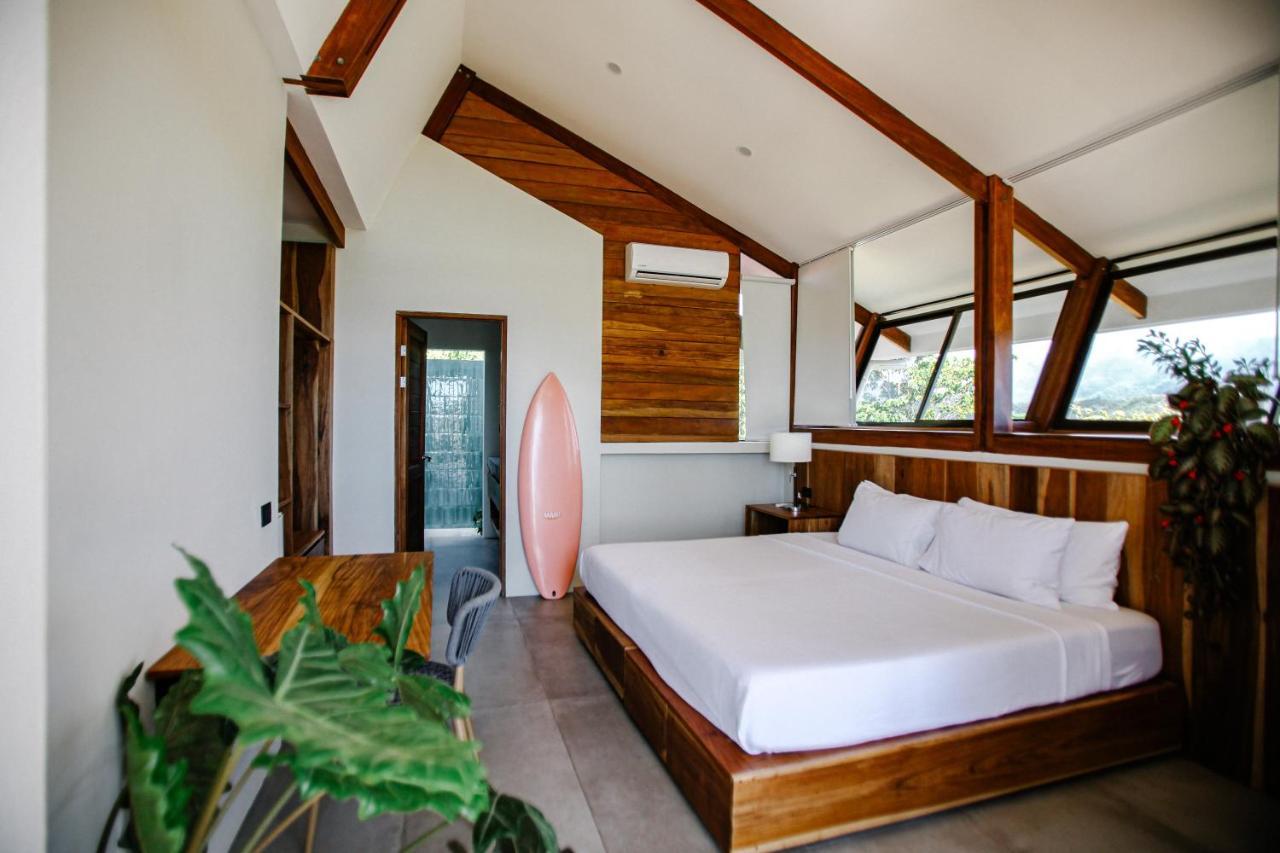 Surf Synergy All-Inclusive Surf Retreat Jacó Εξωτερικό φωτογραφία