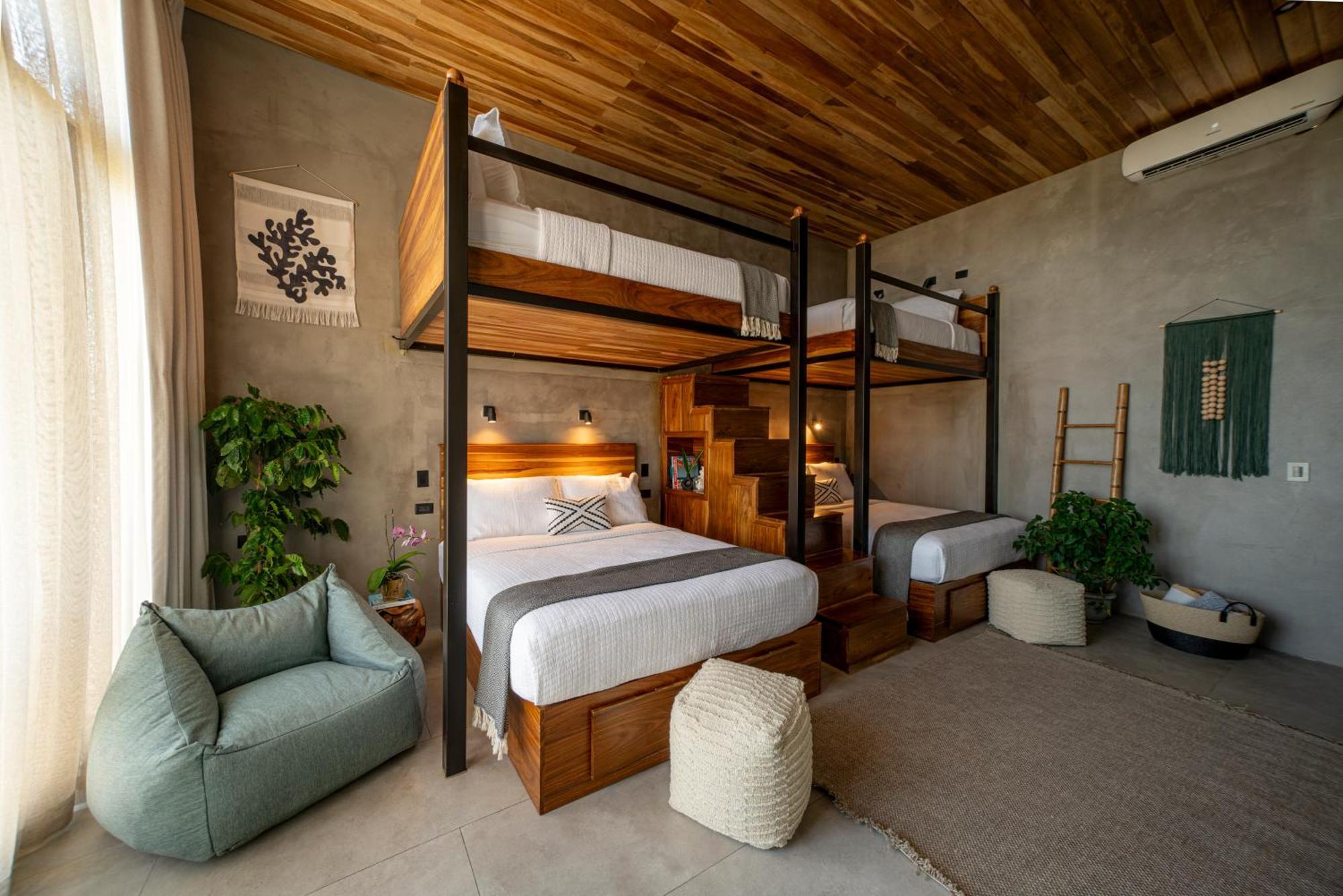 Surf Synergy All-Inclusive Surf Retreat Jacó Εξωτερικό φωτογραφία